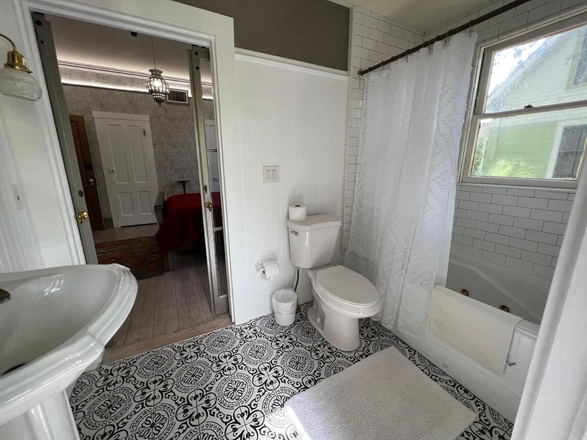 1001 Nights Historic Bed And Breakfast Adults Only St. Augustine Extérieur photo