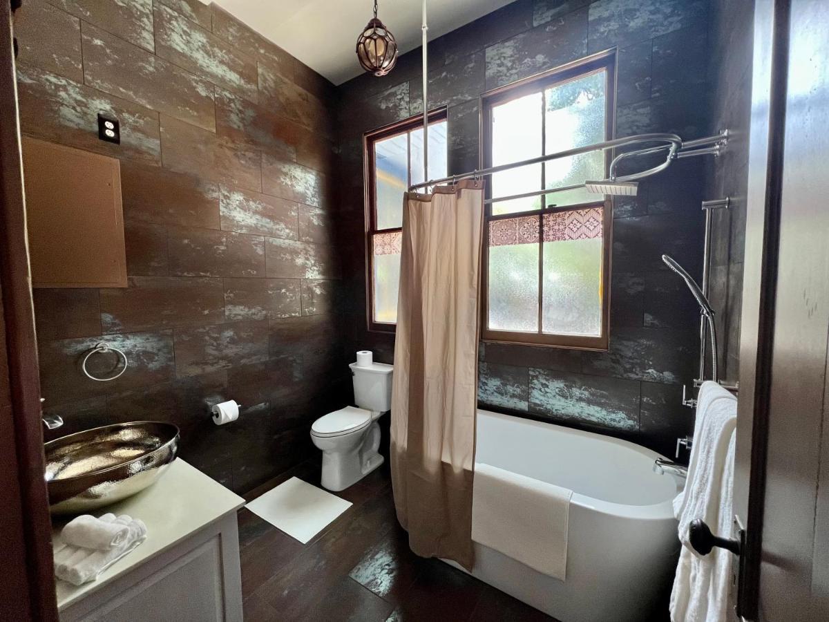 1001 Nights Historic Bed And Breakfast Adults Only St. Augustine Extérieur photo